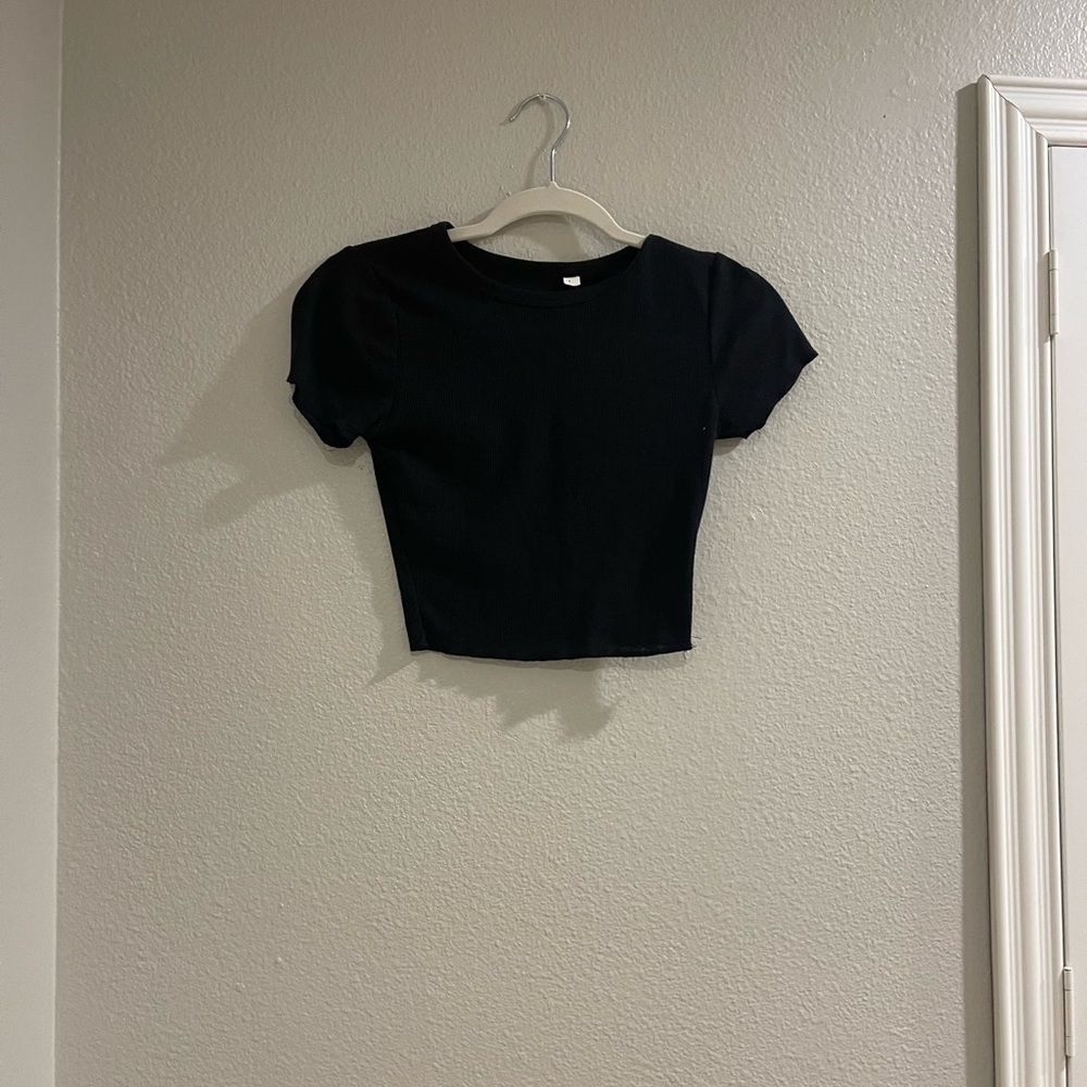 PacSun Black Cropped Top